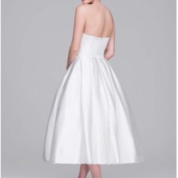 The Sweet Gal - Picture 3 of 3